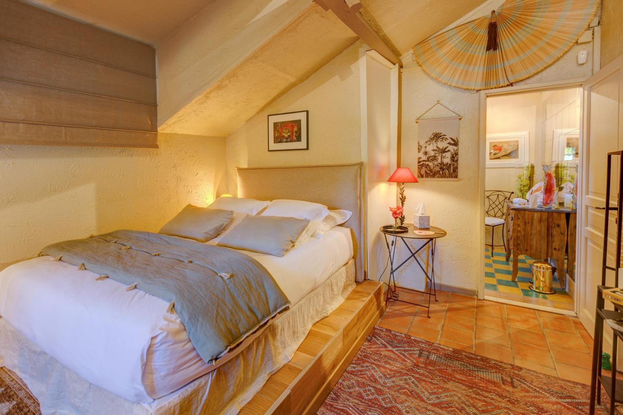 Maison D'Hotes Les Jardins Saint Eloi Le Lonzac Exteriér fotografie