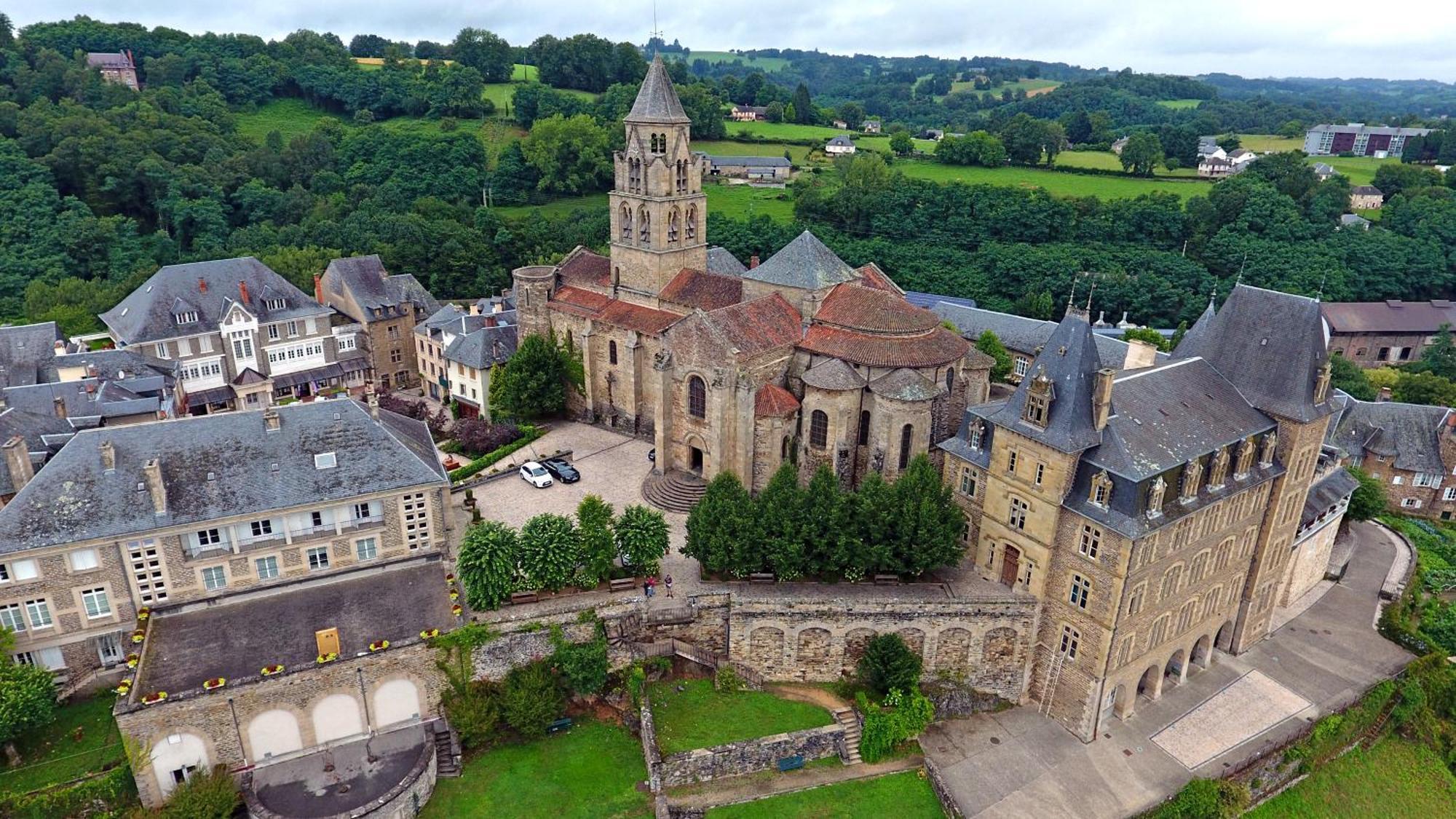 Maison D'Hotes Les Jardins Saint Eloi Le Lonzac Exteriér fotografie